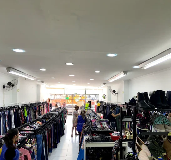 Interior da Loja Anelli Novo Mundo